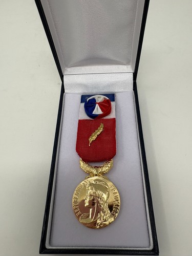 Médaille travail avec - mÉdaille, du