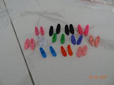 Lot  n° 1 chaussures vintage pour clones Barbie Petra Tressy Sindy Perle
