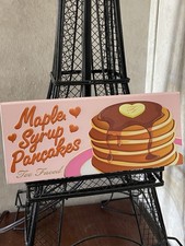 Too Faced Maple Syrup Pancakes