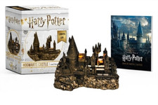 Running Press Harry Potter Hogwarts Castle and Sticker Boo (Mixed Media Product)