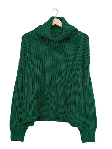 Reserved pull over col - reserved, pull-over