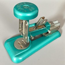 Agrafeuse de bureau vintage UNIS France ancienne Jakyneuf 60 métal