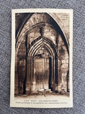 CPA LA CHAISE DIEU PORTE GOTHIQUE