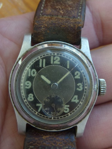 Ancienne montre mécanique - ancienne,