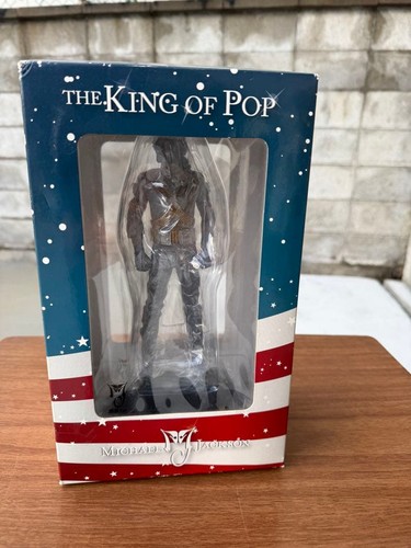 Statue michael jackson king - statue, of