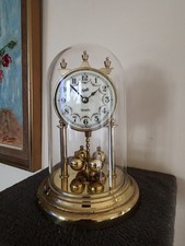 pendule Schatz a quartz globe plastique vintage