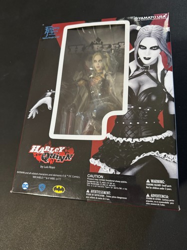 Harley quinn inch statue - harley,