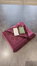 écharpe Gucci GG Marmont rouge Fuschia.