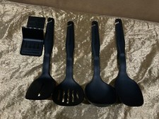 New Tupperware Beautiful Set 5