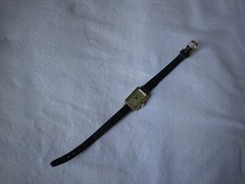 Montre dame rectangulaire