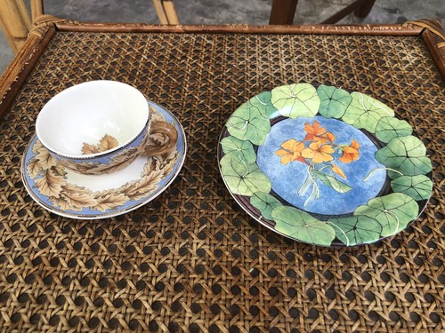Tasse sous - tasse, et