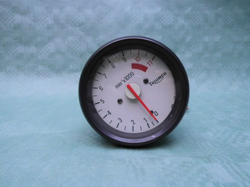 Triumph horloge revolution - triumph,