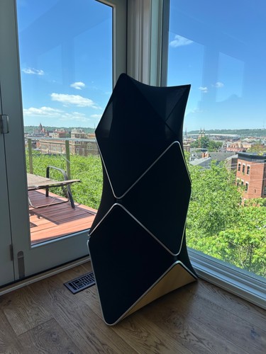 Bang olufsen o - &, b&o