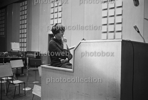 Mireille mathieu exclusive - mireille,