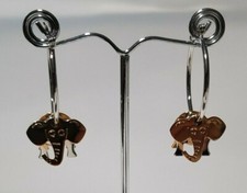 BOUCLES D'OREILLE MOTIF