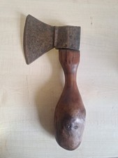 Outils ancien  Hache de