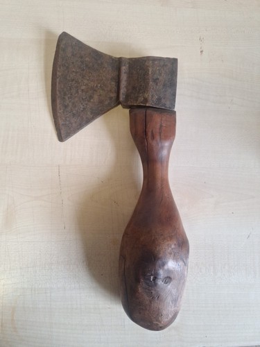 Outils ancien hache de - ,