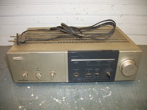 Pioneer stereo amplifier - pioneer, a-x3