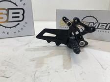 PLATE-FORME AVANT DROITE KTM 1290 SUPER DUKE GT 2016-2018 / PIED AVANT DROIT