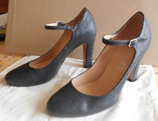 Escarpins femme pointure 37, marque Texto, cuir noir grainé, made in Italy