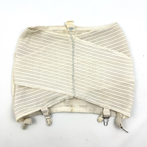 Vintage 2010 open bottom - open,