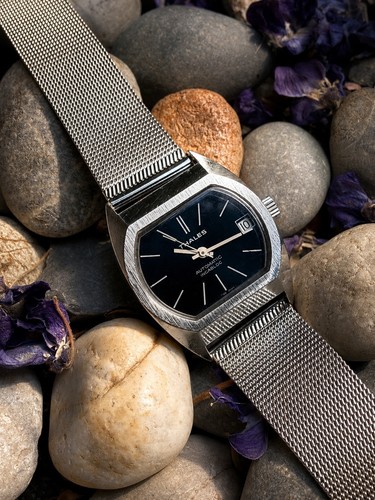 Thales - ,