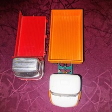  LOT 1 MINIALUXE CAMION BERLIET GAK ET 1 MERCEDES BENZ L911 IXO. 1/43