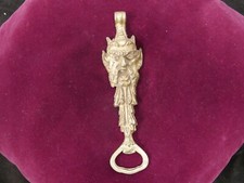 superbe decapsuleur bronze