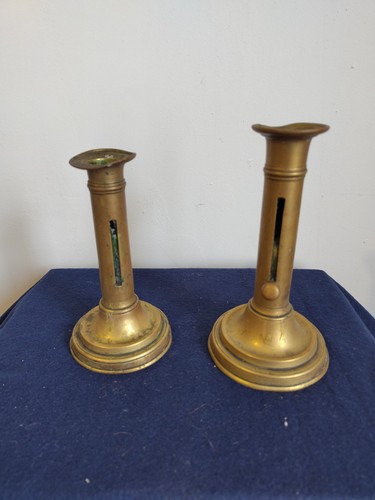 Paire bougeoirs anciens en - de,