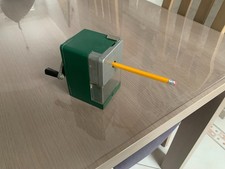Taille Crayon Ancien