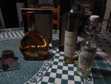LOT  DE 3 BOUTEILLES GENEPI