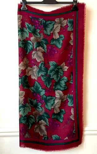 Très beau foulard 100 laine - foulard, 100%