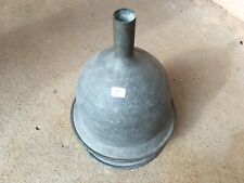 OUTIL  ANCIEN  lave linge/ machine à laver / lessiveuse (réf n°5 )