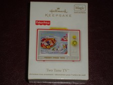 NIB HALLMARK ORNAMENT 2012