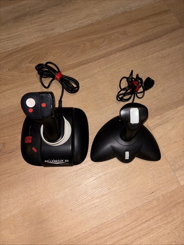 Vtg gaming joysticks - 2,
