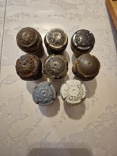 Lot De 8 Capsule Champagne Ancienne Generique Dont Encoches Sur Bouchon Rare