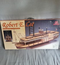 Superbe maquette bateau en