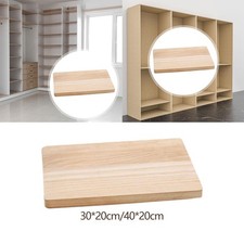 Planches de bois brut pour