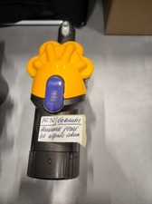 Aspirateur À Main Dyson DC30 D'Occasion - Batterie Faible, Signes D'Utilisation