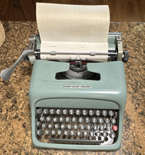 Olivetti Studio 44 Manual