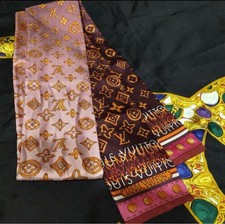 Foulard LOUIS VUITTON