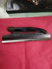 RAMASSE MIETTES LAGUIOLE TRES