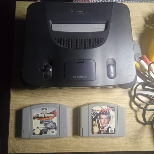 Nintendo câbles - 64, +