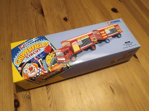 Camion cirque chipperfield - camion,