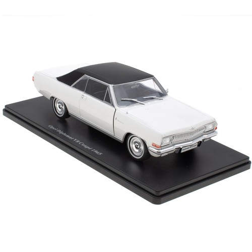 Opel diplomat v8 coupe - 1:24,