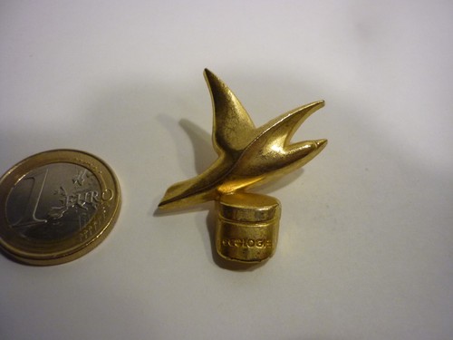 Pin parfum revlon ecologie - ecologie,