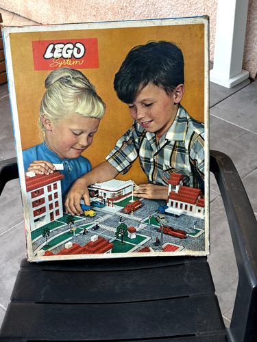 Lego system 810 town plan - lego,