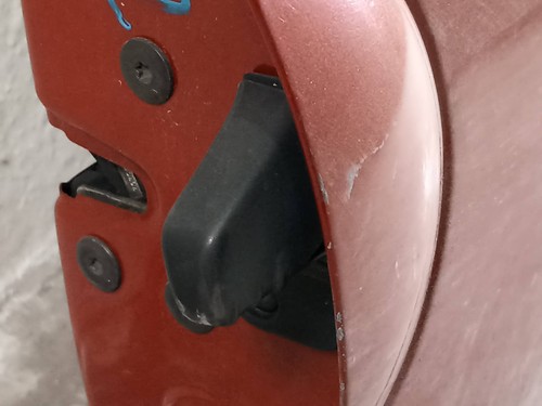 Poignee porte avant droite - poignee,