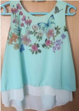 tee-shirt , débardeur  motif papillon taille  S