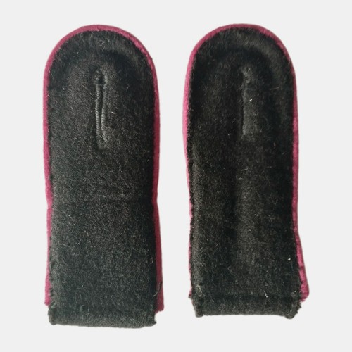Paire pattes épaules de - pattes,